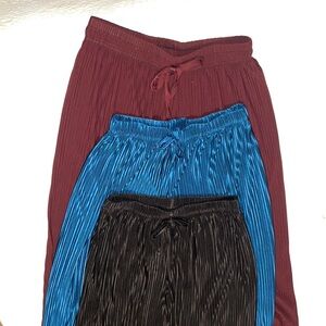 Bundle of SHEIN  Pleated Crop pants